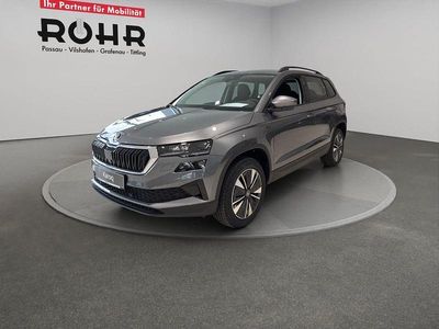 Neu Skoda Karoq Tour 150 PS (110 kW) 2026 Grau SUV