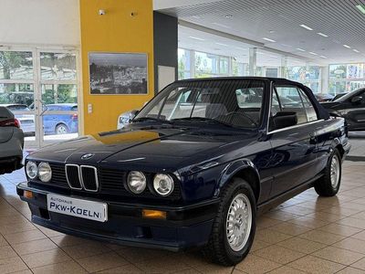 Gebraucht BMW 318 Cabriolet Sport Line 113 PS (83 kW) 1991 Blau Cabrio