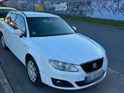 Usata Seat Exeo 120 CV (88 kW) 2011 Bianco Station wagon