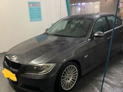 gebraucht BMW 325 i e90