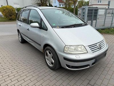 VW Sharan