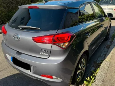 Gebraucht Hyundai i20 84 PS (61 kW) 2018 Coupé