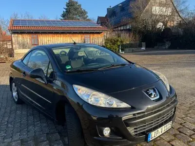 Gebraucht Peugeot 207 CC Filou 120 PS (88 kW) 2011 Schwarz Cabrio