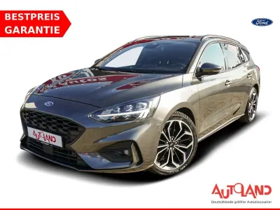 Gebraucht Ford Focus ST-Line 125 PS (91 kW) 2019 Silber Limousine