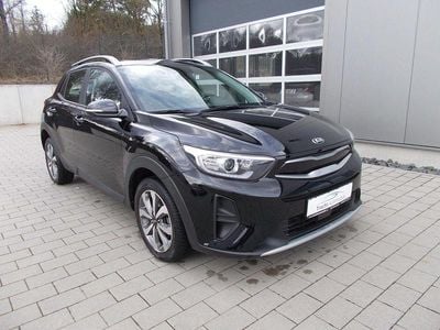 Gebraucht Kia Stonic 101 PS (74 kW) 2022 (abp) auroraschwarz met. SUV