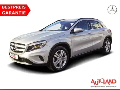 Gebraucht Mercedes GLA200 156 PS (114 kW) 2015 Silber SUV