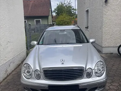 Używany Mercedes E350 Elegance 272 KM (200 kW) 2006 Srebrny Kombi