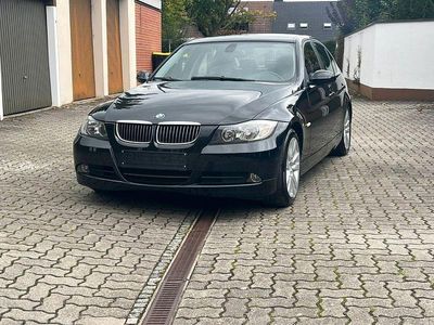BMW 325