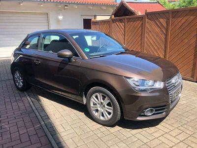 gebraucht Audi A1 Attraction (8X1) Insp. u. Tüv neu!