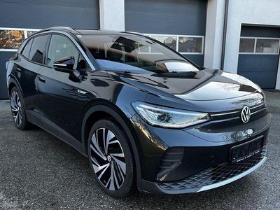 Grau Gebraucht 2021 VW ID.4 Pro Performance SUV | 25.560 € (Teuer)