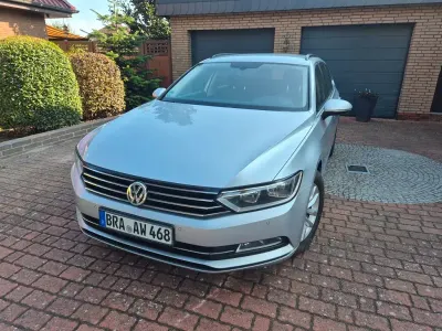 Gebraucht VW Passat Comfortline 150 PS (110 kW) 2016 Silber Kombi