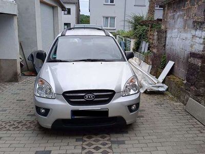 gebraucht Kia Carens Carens2.0 CVVT Aut. LX