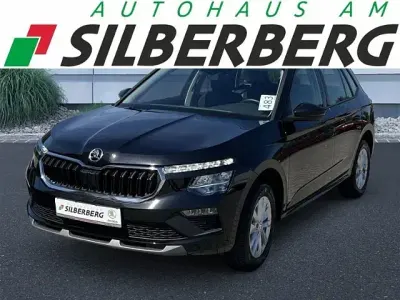 Gebraucht Skoda Kamiq Selection 150 PS (110 kW) 2024 Schwarzmagic perleffekt SUV
