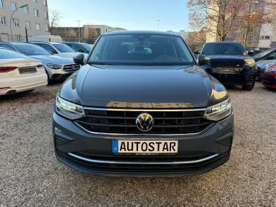 Gebraucht VW Tiguan 150 PS (110 kW) 2022 Grau SUV