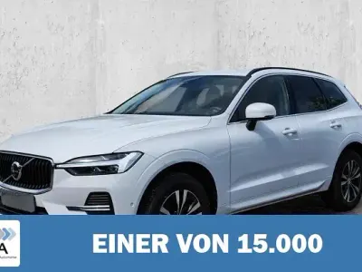Gebraucht Volvo XC60 Momentum 197 PS (144 kW) 2023 Weiß SUV