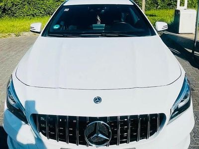 Mercedes CLA180