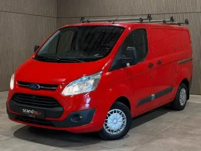 Używany Ford Transit 101 KM (74 kW) 2014 Czerwony Minivan