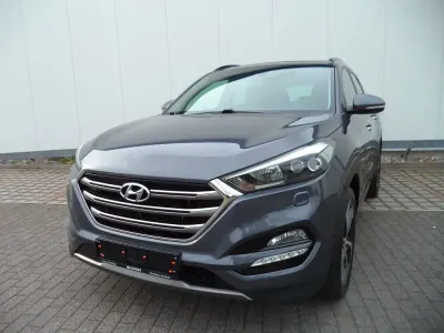 Gebraucht Hyundai Tucson Premium 177 PS (130 kW) 2015 Grau SUV