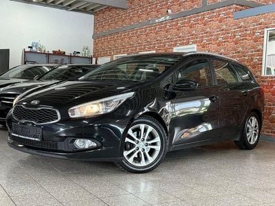 Gebraucht Kia Ceed Sportswagon Edition 7 128 PS (94 kW) 2013 Schwarz Kombi