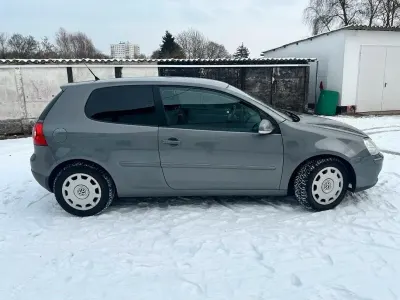 Gebraucht VW Golf V 116 PS (85 kW) 2006 Grün Kleinwagen