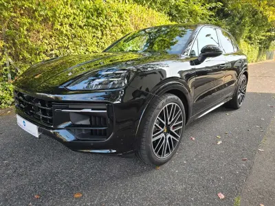 Gebraucht Porsche Cayenne S Sport 475 PS (349 kW) 2024 Schwarz SUV