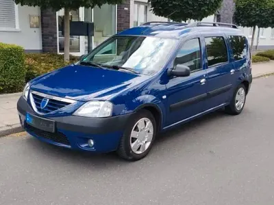 Gebraucht Dacia Logan MCV Lauréate 105 PS (77 kW) 2007 Blau Limousine