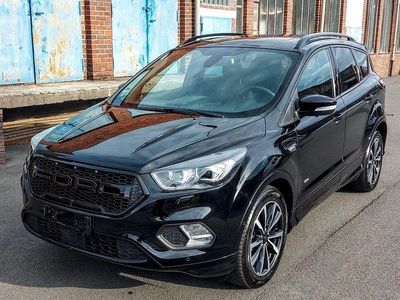 Schwarz Gebraucht 2018 Ford Kuga ST-Line SUV | 14.900 € (Superpreis)