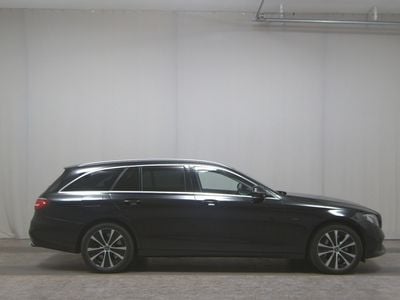 Mercedes E300