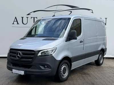 Gebraucht Mercedes Sprinter 170 PS (125 kW) 2022 Lackfarbe iridiumsilber mb 977 Van