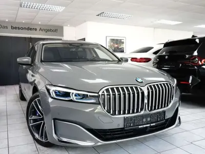 Brugt BMW 740 Performance 320 HK (235 kW) 2020 Grå Sedan