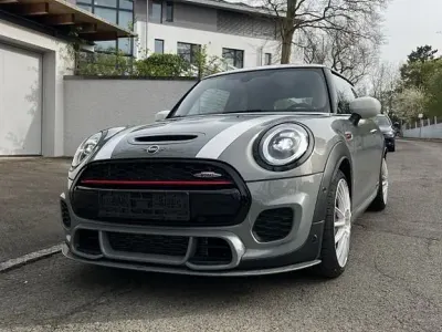 Gebraucht Mini John Cooper Works 231 PS (169 kW) 2020 Grau Kleinwagen