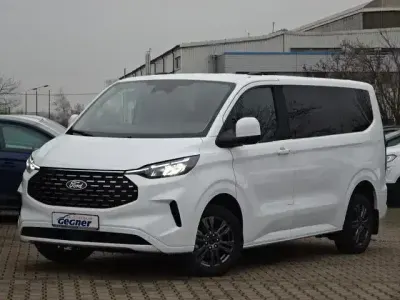 Usata Ford Tourneo Custom Titanium 136 CV (100 kW) 2025 Andere Furgone