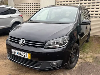 Gebraucht VW Touran Highline 170 PS (125 kW) 2012 Schwarz Van / Kleinbus
