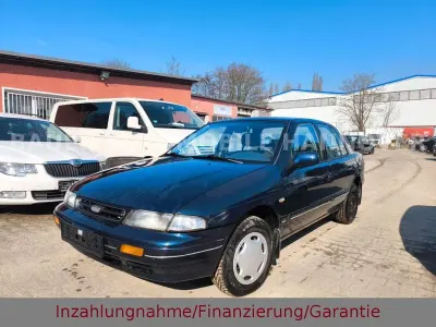 Gebraucht Kia Sephia 80 PS (58 kW) 1993 Blau Kleinwagen
