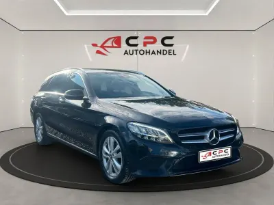 Gebraucht Mercedes C220 194 PS (142 kW) 2018 Schwarz Kombi