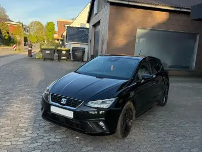 Używany Seat Ibiza FR 92 KM (67 kW) 2021 Czarny Hatchback