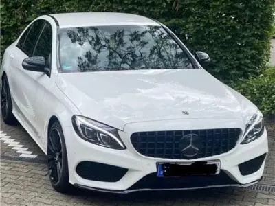 Gebraucht Mercedes C400 AMG line 333 PS (244 kW) 2015 Weiß Limousine