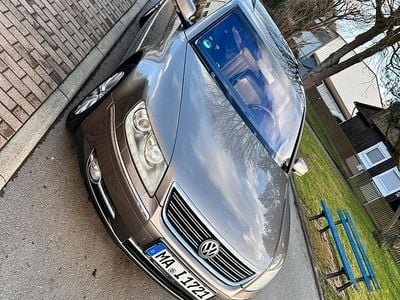 Gebraucht VW Phaeton 240 PS (176 kW) 2008 Braun Limousine