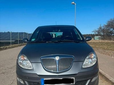 Gebraucht Lancia Ypsilon 95 PS (69 kW) 2006 Grau Kleinwagen