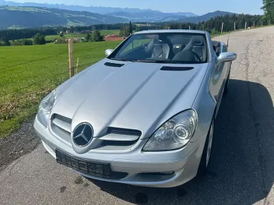 Gebraucht Mercedes SLK200 163 PS (119 kW) 2004 Silber Cabrio