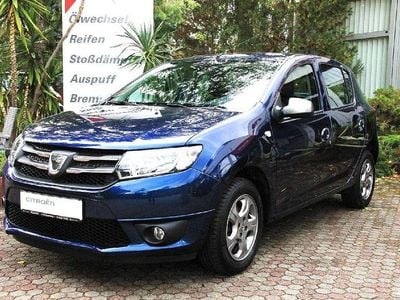 Blau cosmos Gebraucht 2016 Dacia Sandero Celebration Kleinwagen | 8.200 € (Fairer Preis)