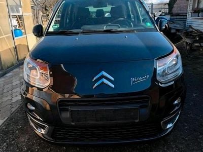 Używany Citroën C3 100 KM (73 kW) 2010 Czarny Minivan