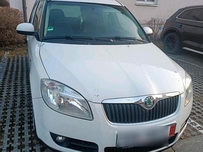 Gebraucht Skoda Roomster 116 PS (85 kW) 2008 Weiß Van / Kleinbus