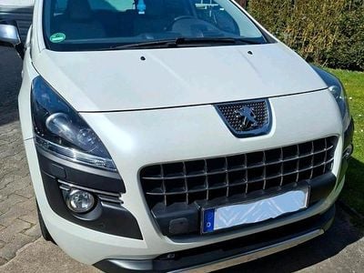 Usata Peugeot 3008 156 CV (114 kW) 2012 Bianco Station wagon