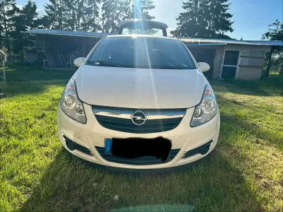 Gebraucht Opel Corsa 80 PS (58 kW) 2008 Weiß Kleinwagen