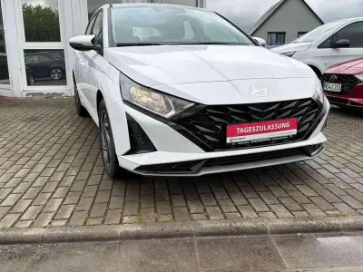 Neu Hyundai i20 GO! 90 PS (66 kW) 2026 Atlas white / sol Kleinwagen