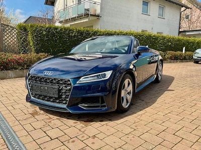 Second-hand Audi TT Sport 197 CP (144 kW) 2019 Albastru Cabrio