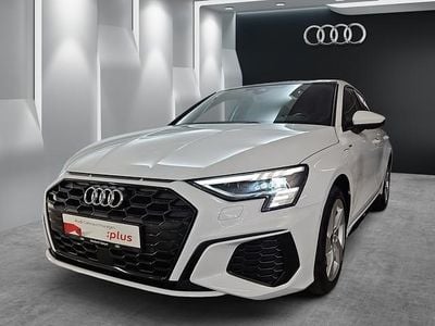 Gletscherweiß metallic Gebraucht 2022 Audi A3 Sportback e-tron S-Line Kleinwagen | 29.700 € (Teuer)