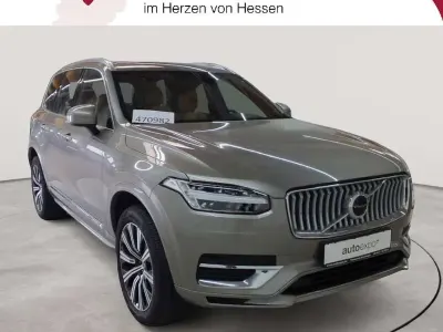 Gebraucht Volvo XC90 Inscription 235 PS (172 kW) 2022 Pebble grey metallic SUV