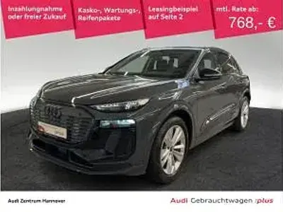 Gebraucht Audi Q6 e-tron Comfort 284 kW (387 PS) 2025 Magnetgrau SUV